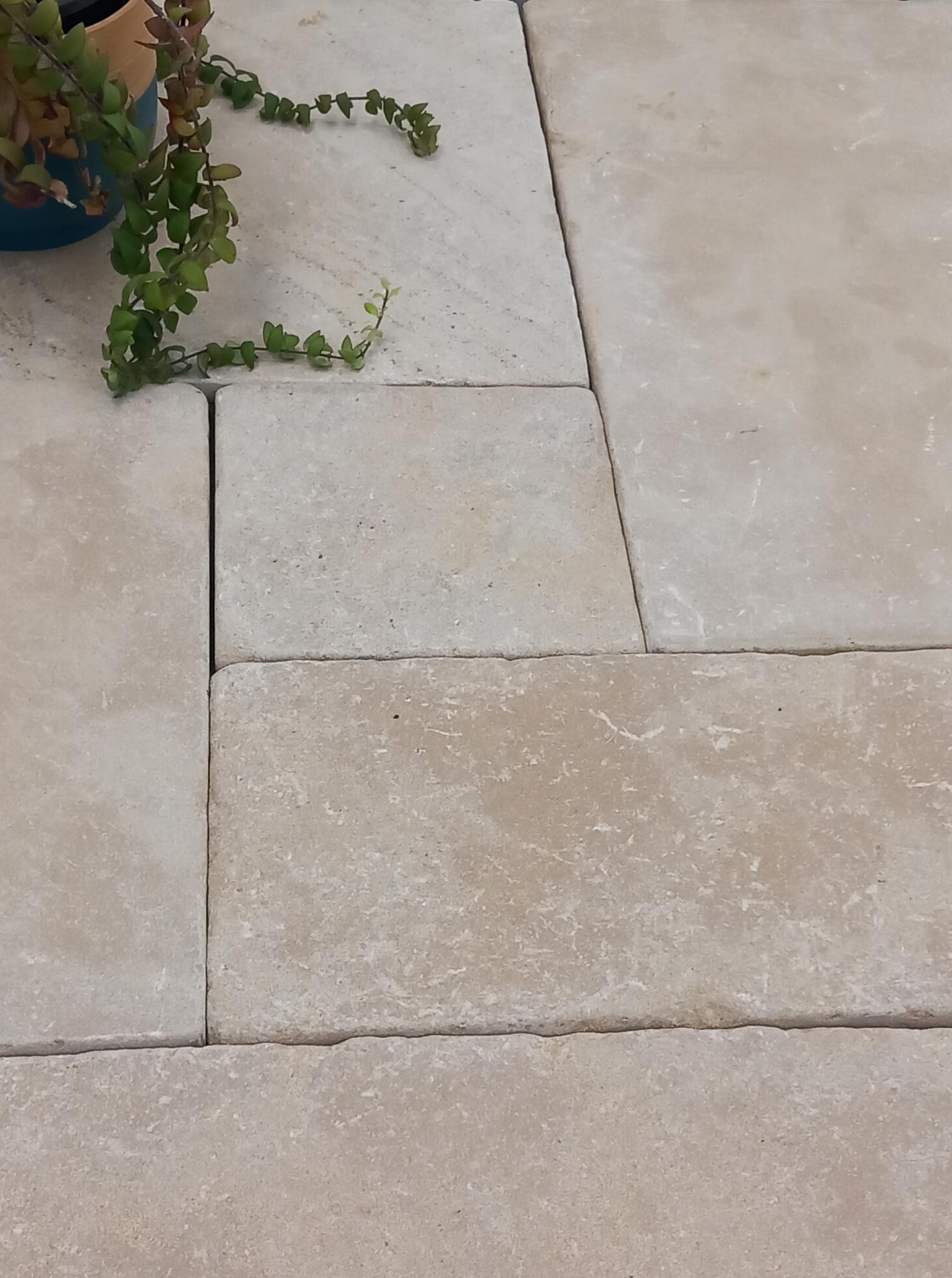 Loxley Limestone Petit Opus