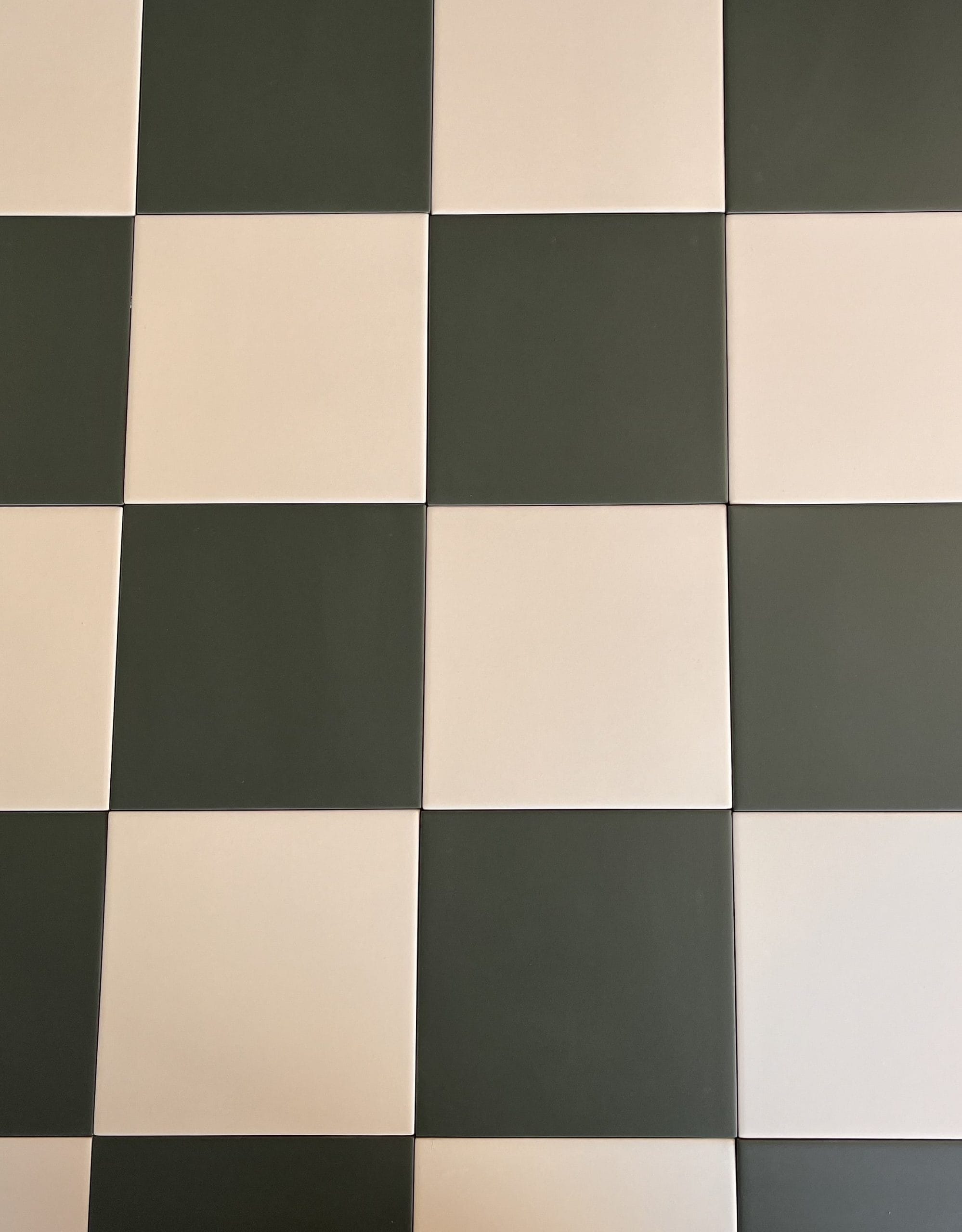 Victorian Pastello Antique Cream and Green Chequer Porcelain